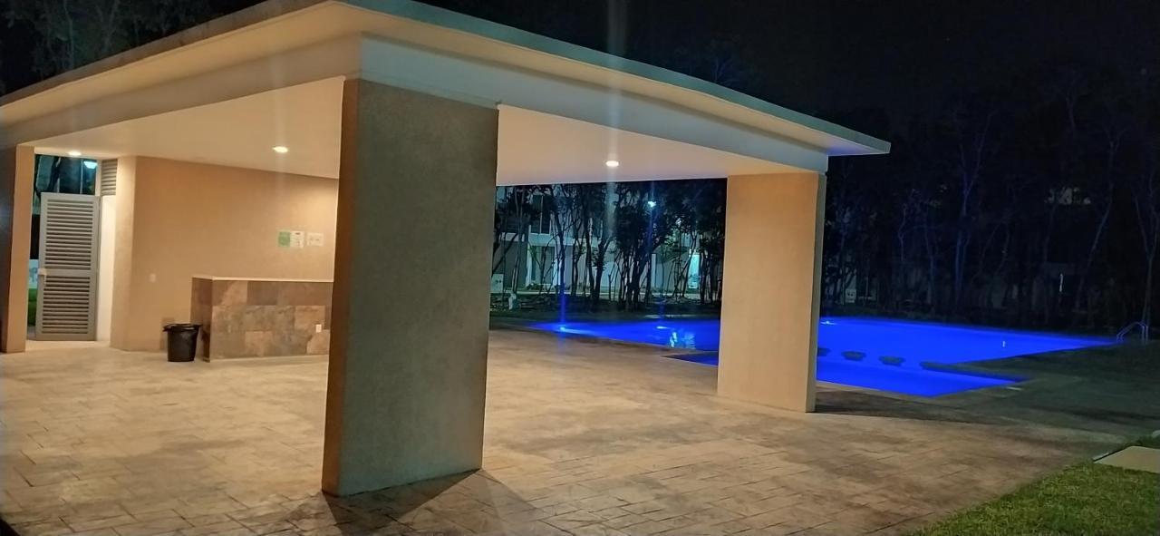 La Ceiba Villa Playa del Carmen Bagian luar foto